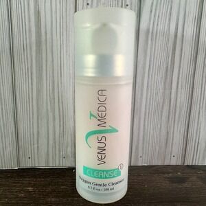 Venus Medica Cleanse Oxygen Gentle Cleanser 6.7 fl oz Revitalizing Face Wash